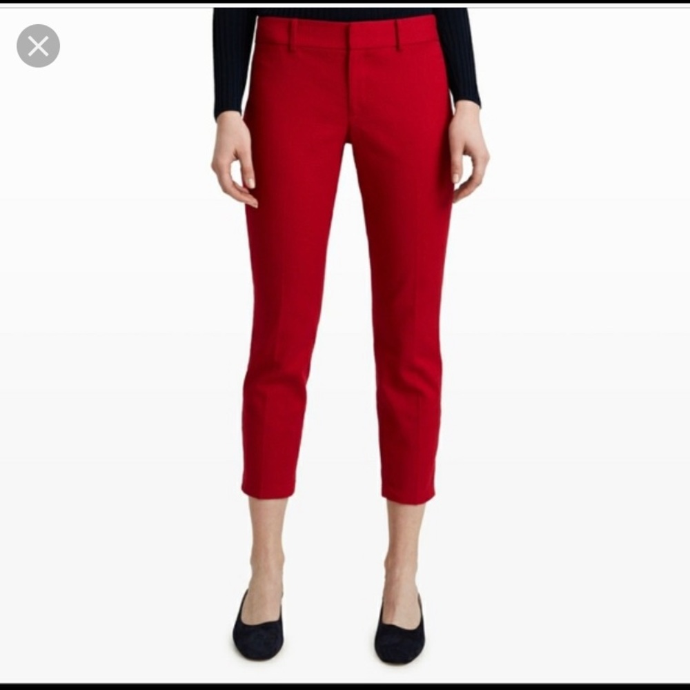 Club Monaco red cropped pant